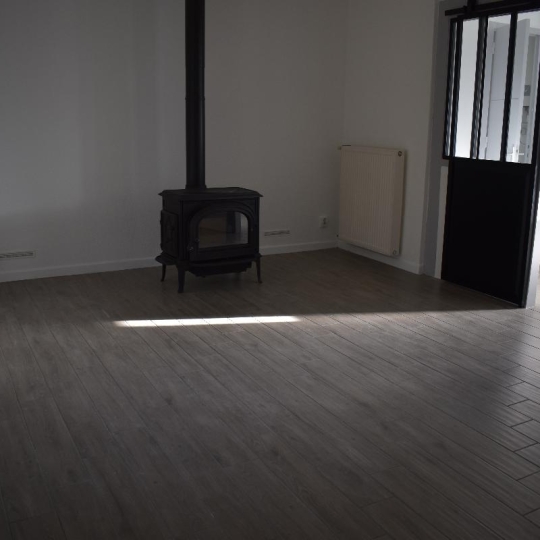  Annonces AIN RHONE : Appartement | EMERINGES (69840) | 81 m2 | 628 &euro; 