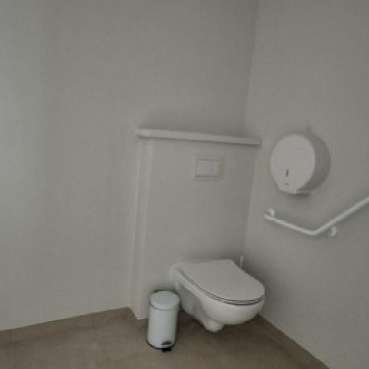  Annonces AIN RHONE : Local / Bureau | MACON (71000) | 28 m2 | 492 &euro; 