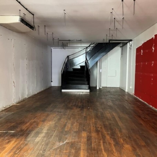  Annonces AIN RHONE : Local / Bureau | MACON (71000) | 130 m2 | 2 190 &euro; 