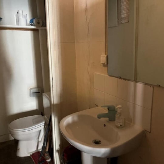  Annonces AIN RHONE : Local / Bureau | MACON (71000) | 130 m2 | 2 190 &euro; 