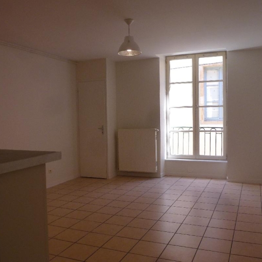  Annonces AIN RHONE : Appartement | MACON (71000) | 46 m2 | 455 &euro; 