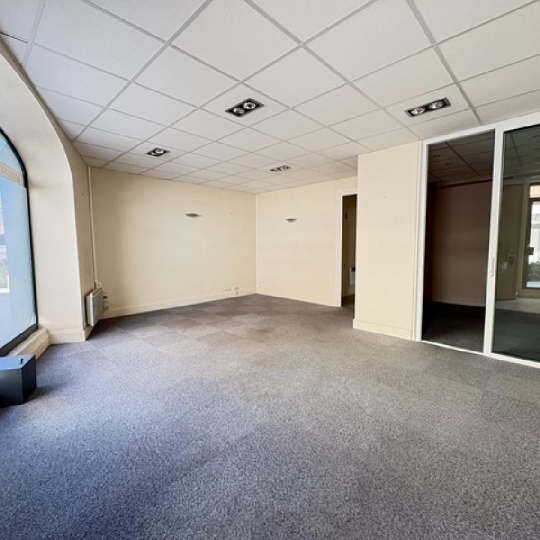  Annonces AIN RHONE : Local / Bureau | MACON (71000) | 40 m2 | 670 &euro; 