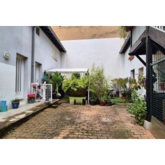  Annonces AIN RHONE : Immeuble | MACON (71000) | 200 m2 | 320 000 &euro; 