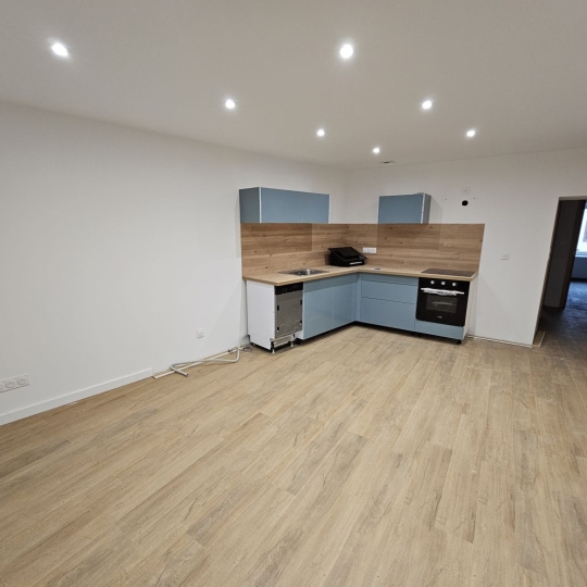 Annonces AIN RHONE : Apartment | PONT-DE-VEYLE (01290) | 62.08m2 | 750 € 