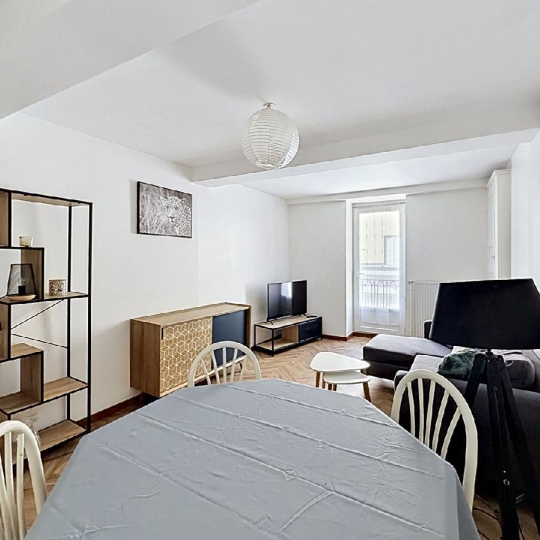  Annonces AIN RHONE : Appartement | MACON (71000) | 47 m2 | 600 &euro; 