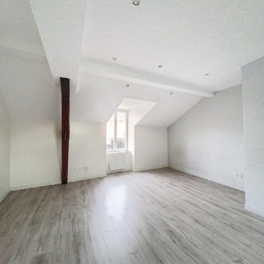  Annonces AIN RHONE : Apartment | MACON (71000) | 54 m2 | 590 &euro; 