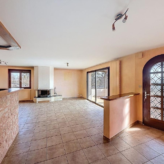  Annonces AIN RHONE : Maison / Villa | CRECHES-SUR-SAONE (71680) | 150 m2 | 295 000 &euro; 