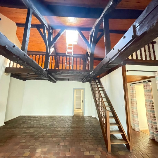 Annonces AIN RHONE : Appartement | PONT-DE-VEYLE (01290) | 156.00m2 | 189 000 € 