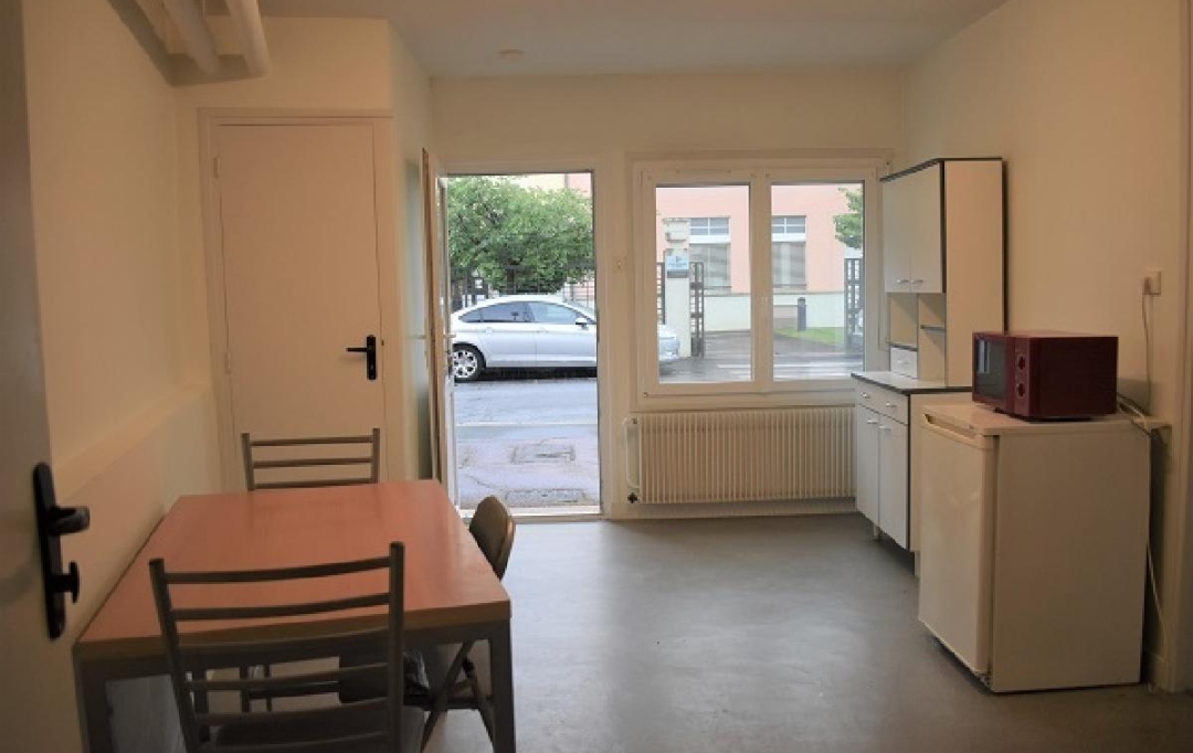 Annonces AIN RHONE : Appartement | MACON (71000) | 31 m2 | 440 &euro; 