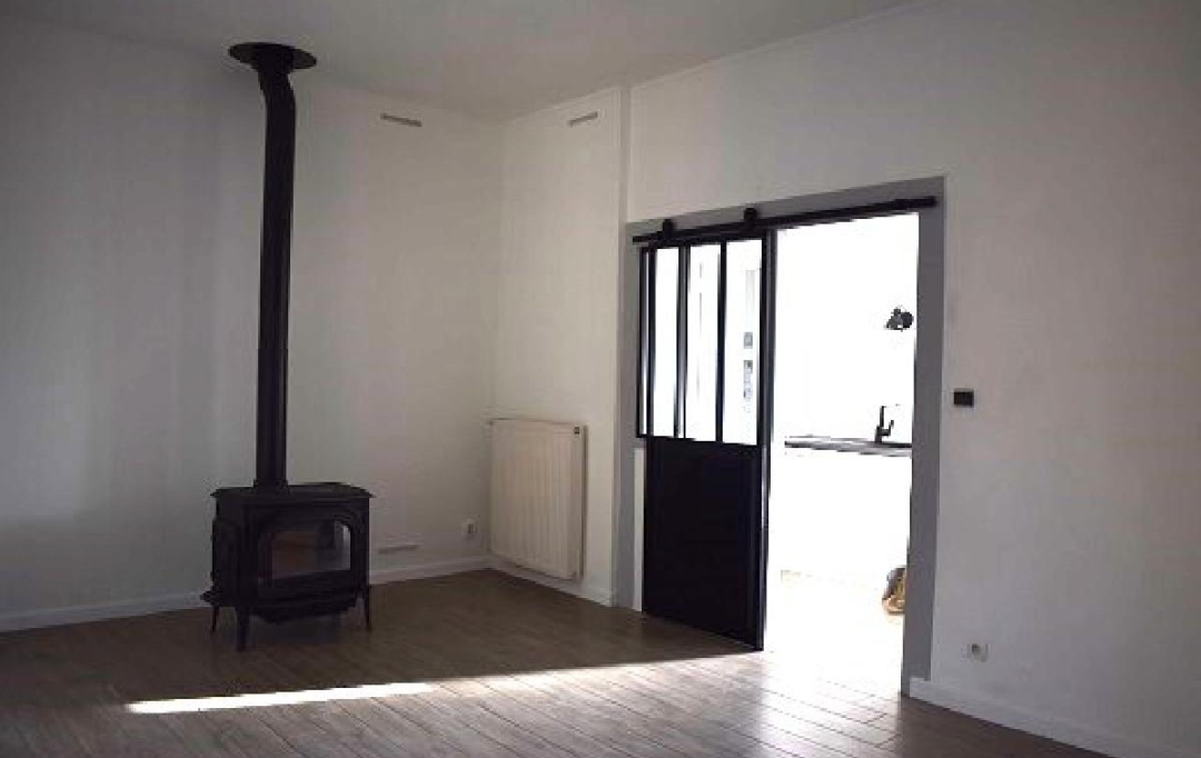 Annonces AIN RHONE : Appartement | EMERINGES (69840) | 81 m2 | 628 &euro; 