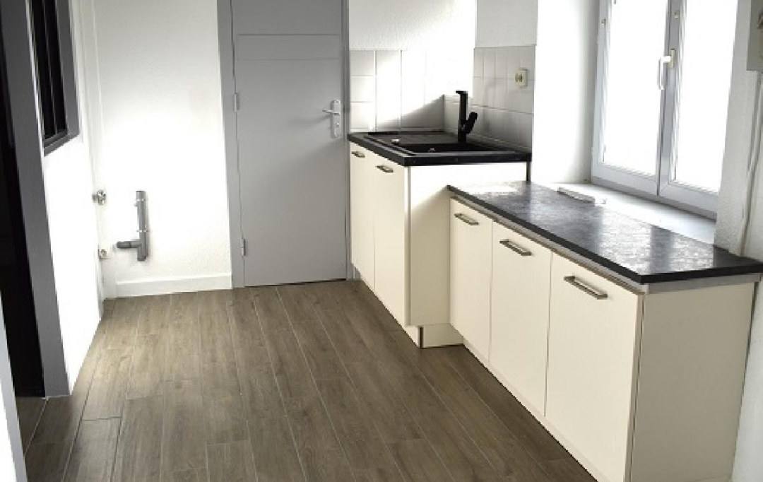 Annonces AIN RHONE : Appartement | EMERINGES (69840) | 81 m2 | 628 &euro; 