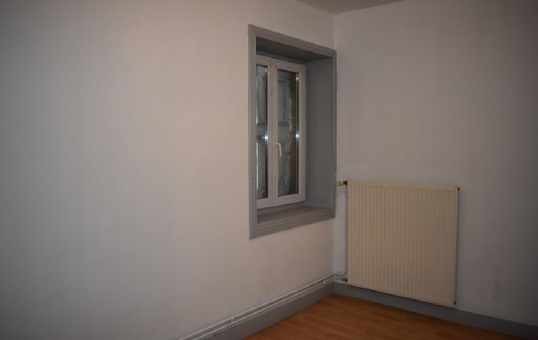 Annonces AIN RHONE : Appartement | EMERINGES (69840) | 81 m2 | 628 &euro; 