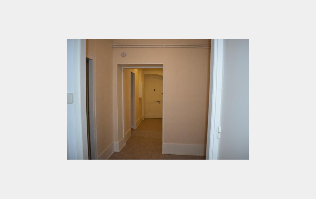Annonces AIN RHONE : Appartement | MACON (71000) | 78 m2 | 784 € 