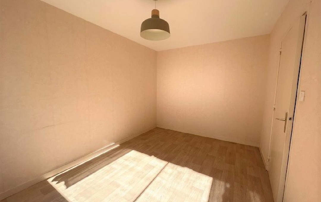 Annonces AIN RHONE : Apartment | CHARNAY-LES-MACON (71850) | 42 m2 | 580 € 