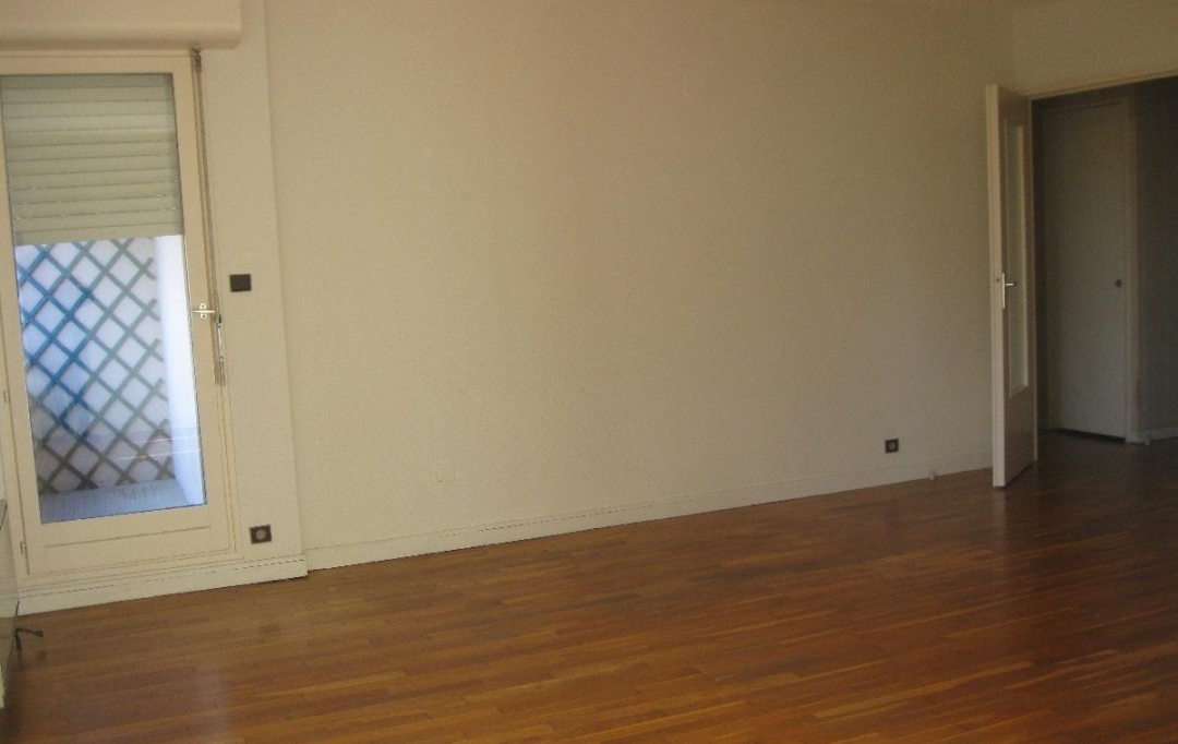 Annonces AIN RHONE : Appartement | MACON (71000) | 52 m2 | 530 € 