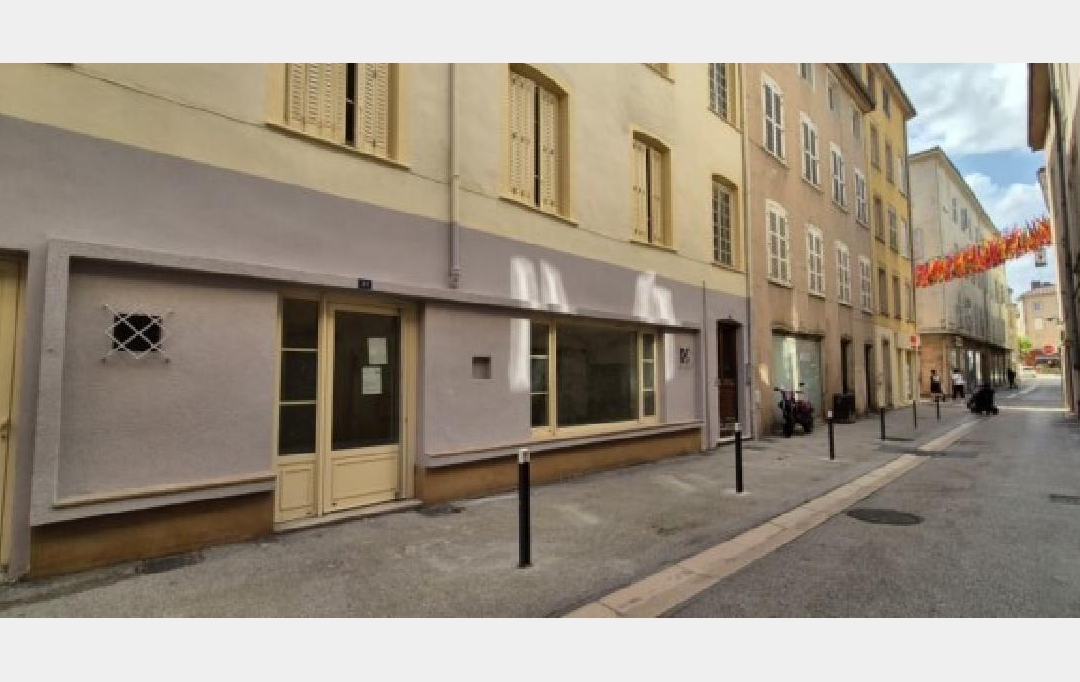Annonces AIN RHONE : Local / Bureau | MACON (71000) | 28 m2 | 492 &euro; 
