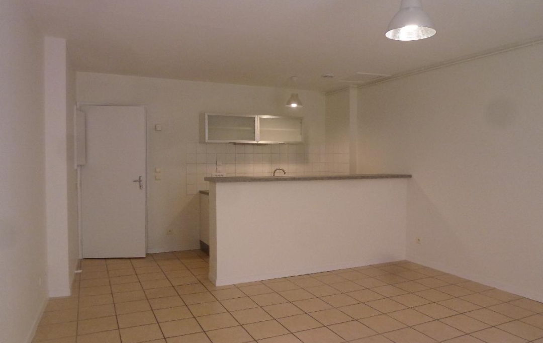 Annonces AIN RHONE : Appartement | MACON (71000) | 46 m2 | 455 &euro; 