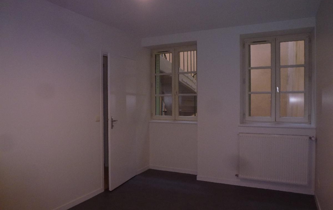 Annonces AIN RHONE : Appartement | MACON (71000) | 46 m2 | 455 &euro; 
