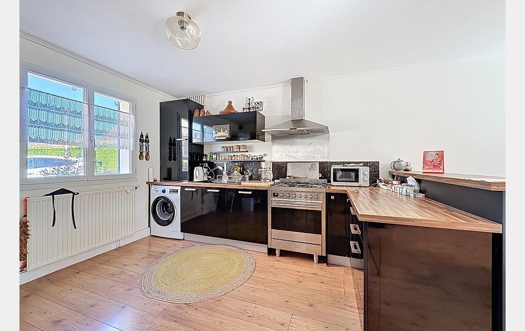 Annonces AIN RHONE : Maison / Villa | CHARNAY-LES-MACON (71850) | 114 m2 | 295 000 &euro; 