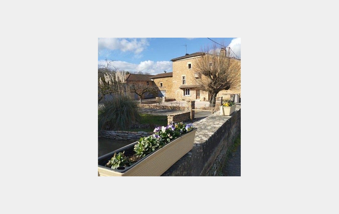 Annonces AIN RHONE : Maison / Villa | LAIZE (71870) | 141 m2 | 356 000 &euro; 