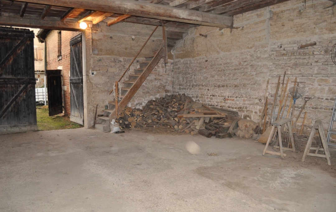 Annonces AIN RHONE : House | MONTMERLE-SUR-SAONE (01090) | 132 m2 | 158 000 &euro; 