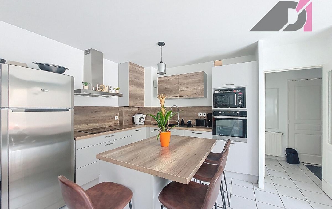 Annonces AIN RHONE : Appartement | CHARNAY-LES-MACON (71850) | 96 m2 | 1 030 &euro; 