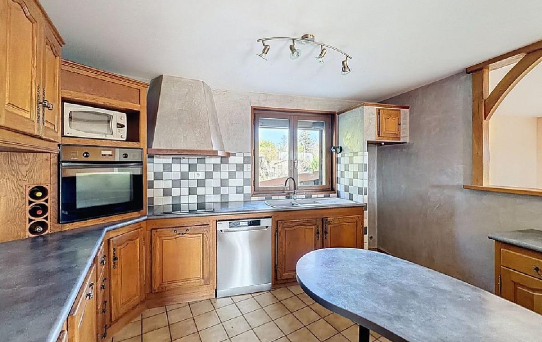 Annonces AIN RHONE : Maison / Villa | CRECHES-SUR-SAONE (71680) | 150 m2 | 295 000 &euro; 