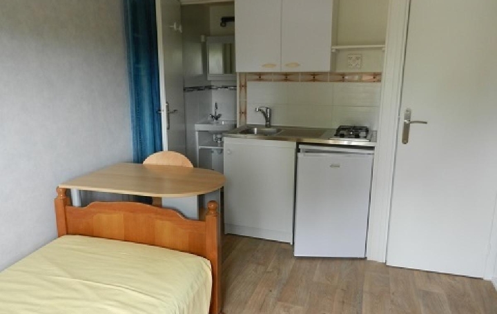 Appartement P1   MACON  15 m2 325 € 