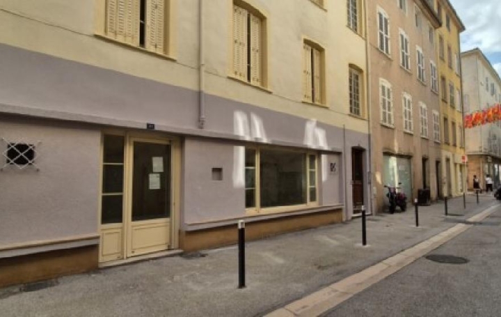  Annonces AIN RHONE Local / Bureau | MACON (71000) | 28 m2 | 492 € 