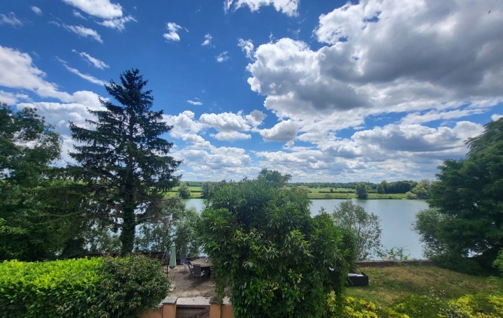  Annonces AIN RHONE Maison / Villa | SAINT-GEORGES-DE-RENEINS (69830) | 160 m2 | 380 000 € 