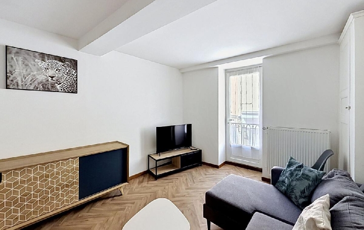  Annonces AIN RHONE Appartement | MACON (71000) | 47 m2 | 600 € 